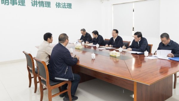 配资最安全的三个平台 上海市长会见委内瑞拉副总统，深化经贸、人工智能、基础设施等领域合作
